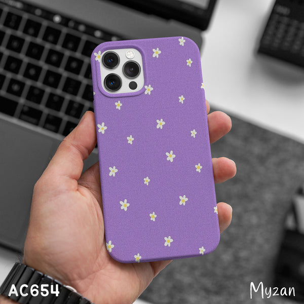 AC654 - Pastel Lavender Daisy Pattern - Aesthetic Floral Phone Case