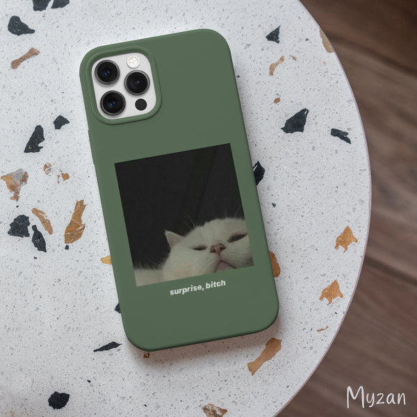 RC438 - Surprise Bitch Cat - Aesthetic Mobile Case